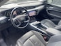 Audi E-tron 50 quattro Launch edition plus 71 kWh 313 PK | Automaat | Panoramadak | Stoelverwarming | Navigatie | Luchtvering | Parkeersensoren | Climate Control | Audi Virtual Cockpit | Adaptive Cruise Control | LED |