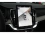 Volvo XC90 T8 Plug-in hybrid AWD Ultra Bright *Nieuw model* Luchtvering | Bowers en Wilkins High End Audio | Nappa Leder incl. Stoelverwarming/Ventilatie | Head up Display | Adaptive Cruise & Pilot Assist | Blind spot | 360 Camera | 22" Velgen | Semi Elektr. Trekhaak |