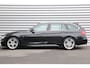 BMW 3-Serie Touring 318i 136PK HIGH EXECUTIVE M-SPORT AUTOMAAT / NAVI / LEDER / CLIMA / PDC / 18" LMV / KEYLESS / FULL-LED / WINTERPAKKET / PANO. DAK / BLUETOOTH / CRUISECONTROLL !!