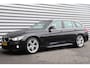 BMW 3-Serie Touring 318i 136PK HIGH EXECUTIVE M-SPORT AUTOMAAT / NAVI / LEDER / CLIMA / PDC / 18" LMV / KEYLESS / FULL-LED / WINTERPAKKET / PANO. DAK / BLUETOOTH / CRUISECONTROLL !!