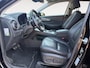Hyundai Kona Electric EV Premium 64 kWh Dealer Onderhouden | Meest Luxe uitvoering | TREKHAAK | Schuif Kantel Dak | Elektrische stoelen