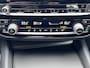 BMW 5-Serie 545e xDrive Executive Automaat / Dealer onderhouden / 6 cilinder / Accu SoH 92% / M sportpakket xDrive / Trekgewicht 2.000 kg / EAER 55 km / Adapt. CC / Neerklapbare bank met ski-luik /