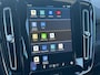 Volvo XC40 Single Motor Extended Range Plus 82 kWh / Trekhaak / Camera achter / Verwarmde stoelen / Long Range / Carplay /