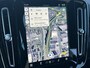 Volvo XC40 Single Motor Extended Range Plus 82 kWh / Trekhaak / Camera achter / Verwarmde stoelen / Long Range / Carplay /