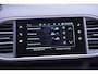 Peugeot 308 SW 1.2 PureTech Allure Pack Navi Camera PDC v+a Leder/stof Stoelverwarming
