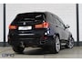 BMW X5 3.0d xDrive High Executive 7p. M sport | Pano Leer Lucht ACC Trekhaak Cam Softclose HuD Dealer