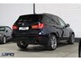 BMW X5 3.0d xDrive High Executive 7p. M sport | Pano Leer Lucht ACC Trekhaak Cam Softclose HuD Dealer