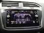 Volkswagen Tiguan 1.4 TSI eHybrid Elegance 245PK DSG Matrix Led, adaptive cruise met travel assist, schuif-kanteldak, achteruitrijcamera, elek. bedienbare achterklep, 18" lichtmetaal
