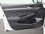 Volkswagen Golf 1.5 eTSi 150 Pk Automaat Style | Full LED | Panoramadak | Trekhaak | 18 Inch | Navigatie | Camera | Privacy Glass | 94.518 Km!!