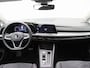 Volkswagen Golf 1.5 eTSi 150 Pk Automaat Style | Full LED | Panoramadak | Trekhaak | 18 Inch | Navigatie | Camera | Privacy Glass | 94.518 Km!!