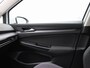 Volkswagen Golf 1.5 eTSi 150 Pk Automaat Style | Full LED | Panoramadak | Trekhaak | 18 Inch | Navigatie | Camera | Privacy Glass | 94.518 Km!!