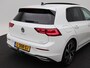 Volkswagen Golf 1.5 eTSi 150 Pk Automaat Style | Full LED | Panoramadak | Trekhaak | 18 Inch | Navigatie | Camera | Privacy Glass | 94.518 Km!!