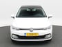 Volkswagen Golf 1.5 eTSi 150 Pk Automaat Style | Full LED | Panoramadak | Trekhaak | 18 Inch | Navigatie | Camera | Privacy Glass | 94.518 Km!!