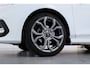 Ford Fiesta 1.0 EcoBoost ST-Line | Trekhaak | Navigatie | Climate Control | Parkeersensoren | Keyless Start | Cruise | DAB | Lichtmetalen Velgen