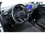 Ford Fiesta 1.0 EcoBoost ST-Line | Trekhaak | Navigatie | Climate Control | Parkeersensoren | Keyless Start | Cruise | DAB | Lichtmetalen Velgen