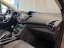 Ford Kuga 1.6 Titanium PANORAMADAK NAVIGATIE BLUETOOTH STOELVERWARMING TREKHAAK AIRCO PDC CRUISE