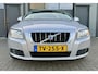 Volvo V70 2.5T 5 Cil. 200pk Momentum| Nw. Model | Automaat | 5 Cilinder ! | Trekhaak | Youngtimer | 100% Onderhouden |