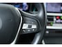 BMW 3-Serie 330e eDrive Edition | Leder | Led | Stoelverwarming | 18 inch | Camera | Dodehoek Detector | 18 Inch | Parking Pack | Safety Pack | Climate Control | Navi Pro