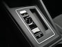 Volkswagen Golf Variant 1.5 eTSI Life DSG Business Navigatie Stoelverwarming Massage Acc