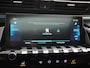 Peugeot 508 SW GT Hybrid 225 pk Automaat | Navigatie | Elektrisch Glazen Panoramadak | Achteruitrijcamera | Luxe Lederen Bekleding | Verwarmde Comfortstoelen | Elektrische Achterklep met Sensor | Dodehoek Detectie | Adaptieve Cruise Control | 18" Lichtmetalen Velgen | Apple Carplay/Android Auto |