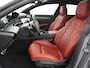 Peugeot 508 SW GT Hybrid 225 pk Automaat | Navigatie | Elektrisch Glazen Panoramadak | Achteruitrijcamera | Luxe Lederen Bekleding | Verwarmde Comfortstoelen | Elektrische Achterklep met Sensor | Dodehoek Detectie | Adaptieve Cruise Control | 18" Lichtmetalen Velgen | Apple Carplay/Android Auto |