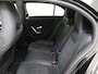 Mercedes-Benz A-klasse 180 Business Solution AMG / Stoelverwarming / Achteruitrijcamera / Panaroma-schuifdak / Memory-Stoelen / Sfeerverlichting /