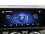Mercedes-Benz A-klasse 180 Business Solution AMG / Stoelverwarming / Achteruitrijcamera / Panaroma-schuifdak / Memory-Stoelen / Sfeerverlichting /