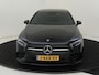 Mercedes-Benz A-klasse 180 Business Solution AMG / Stoelverwarming / Achteruitrijcamera / Panaroma-schuifdak / Memory-Stoelen / Sfeerverlichting /