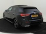 Mercedes-Benz A-klasse 180 Business Solution AMG / Stoelverwarming / Achteruitrijcamera / Panaroma-schuifdak / Memory-Stoelen / Sfeerverlichting /