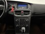 Volvo V40 Cross Country 1.6 T4 180PK Airco Cruise Navigatie Parkeersensoren 16"LMV