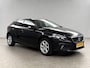 Volvo V40 Cross Country 1.6 T4 180PK Airco Cruise Navigatie Parkeersensoren 16"LMV
