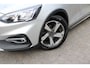 Ford Focus 1.0 EcoBoost Hybrid Active Business | Adaptieve Cruise | Led Koplampen | Draadloos laden | Climate control | Dealer onderhouden!