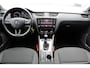 Skoda Octavia Combi 1.6 TDI Greentech Ambition Business | NL-AUTO! | CRUISE | PDC-A | CLIMA | NAVIGATIE | AIRCO | 16'LMV | ELEK-RAMEN |