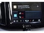 Volvo XC60 2.0 T6 Plug-in hybrid AWD R-Design Adaptieve Cruise Control | Parkeercamera | LED-Koplampen | Keyless Entry