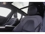 Volvo XC60 2.0 T6 Plug-in hybrid AWD R-Design Adaptieve Cruise Control | Parkeercamera | LED-Koplampen | Keyless Entry