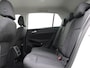 Volkswagen Golf 1.0 TSI 110 PK Life | WORDT VERWACHT | Apple CarPlay | Getint Glas | 17" | Parkeerhulp |