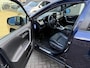 Toyota RAV4 2.5 Hybrid AWD Style Bi-Tone met Fabrieksgarantie