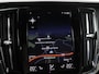 Volvo V90 2.0 T8 AWD R-Design | Panoramadak | Head-Up | Trekhaak | Stoel & stuurverwarming | Leder | 360 camera | Luchtvering | Harman/Kardon | Adaptive cruise | Achterbankverwarming