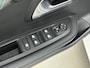 Peugeot e-208 EV Allure Pack 50 kWh | Fase 3 | Navigatie | Camera | Carplay