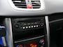 Peugeot 207 CC 1.6 VTi NOIR & BLANC | LEER | CRUISE | NL-AUTO | DAK 100% | NIEUWE APK!!