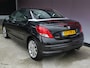 Peugeot 207 CC 1.6 VTi NOIR & BLANC | LEER | CRUISE | NL-AUTO | DAK 100% | NIEUWE APK!!