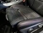 Mercedes-Benz A-klasse 180 Ambition - *AMG-LINE!* *Afneembare trekhaak & Panoramadak!* - Stuurverwarming, 18" LMV