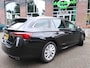 Skoda Octavia Combi 1.5 TSI MHEV DSG Business Edition Plus Adaptieve Cr.control - Stoel+Stuurverwarming - Led Matrix verlichting - Bagagepakket - Zonneschermen