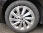 Skoda Octavia Combi 1.5 TSI MHEV DSG Business Edition Plus Adaptieve Cr.control - Stoel+Stuurverwarming - Led Matrix verlichting - Bagagepakket - Zonneschermen