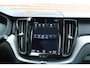 Volvo XC60 T5 Automaat Inscription | Panoramadak | Adaptieve Cruise Control | Verwarmbare Voorstoelen | Lederen Bekleding | Navigatie | BLIS Dodehoekdetectie | Elektrisch Verstelbare Voorstoelen | Parkeercamera