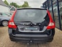 Volvo V70 2.5FT Momentum 230PK H.LEER / ECC / PDC / TREKHAAK