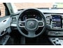 Volvo XC90 T8 Plug-in hybrid AWD Ultra Dark | Luchtvering | Bowers & Wilkins | Geventileerde Voorstoelen incl. Massagefunctie | Panoramadak | Extra Getint Glas | 21'' Lichtmetalen Velgen | Apple Carplay/ Android Auto