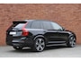 Volvo XC90 T8 Plug-in hybrid AWD Ultra Dark | Luchtvering | Bowers & Wilkins | Geventileerde Voorstoelen incl. Massagefunctie | Panoramadak | Extra Getint Glas | 21'' Lichtmetalen Velgen | Apple Carplay/ Android Auto