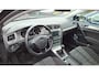 Volkswagen Golf 1.0 TSI Connected Series | Navigatie  | Parkeer sensoren | Lichtmetalen velgen