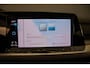 Volkswagen Golf Life Business 1.5 eTSI 130pk DSG Automaat Adaptive cruise control, Achteruitrijcamera, Stuurwiel verwarmd, Parkeersensoren, App connect, Stoelverwarming